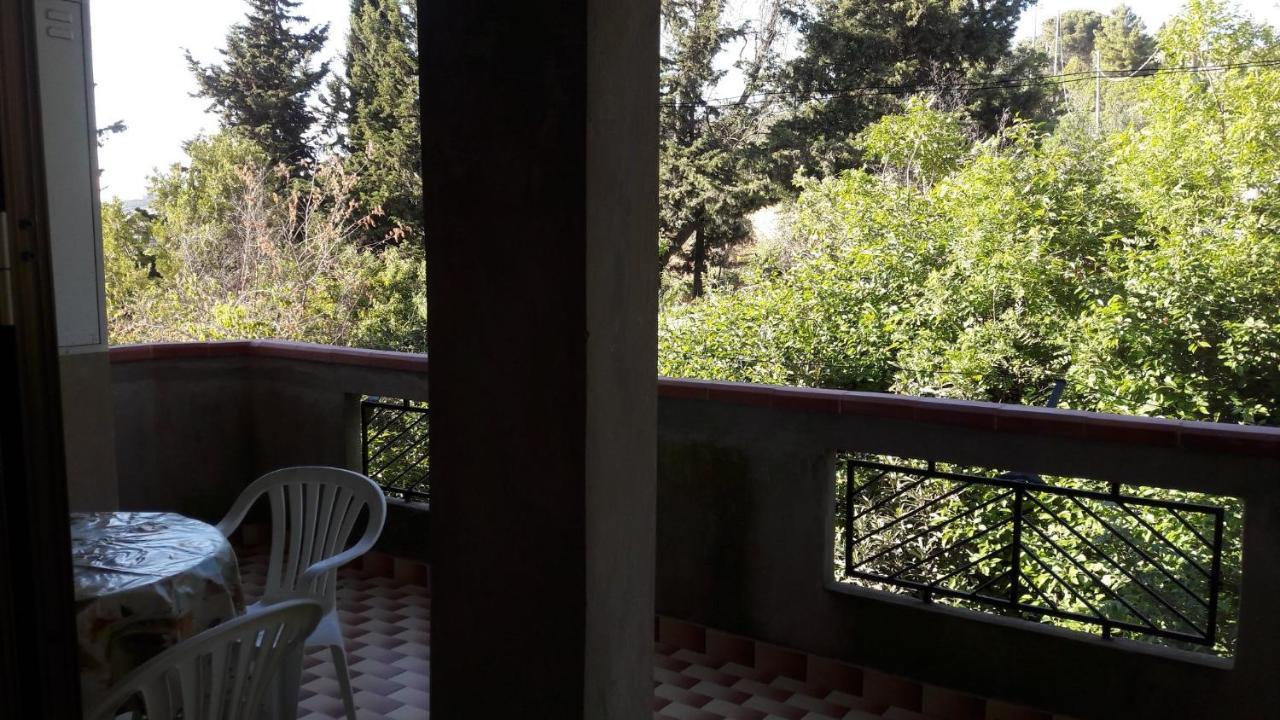 La Fenice Apartment Naro Екстер'єр фото